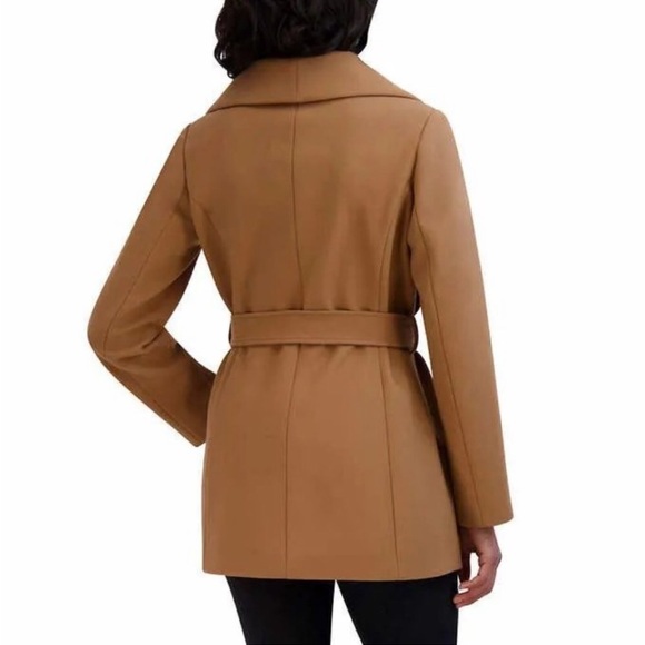 Ladies' Wrap Coat Tahari nwt - Picture 4 of 12